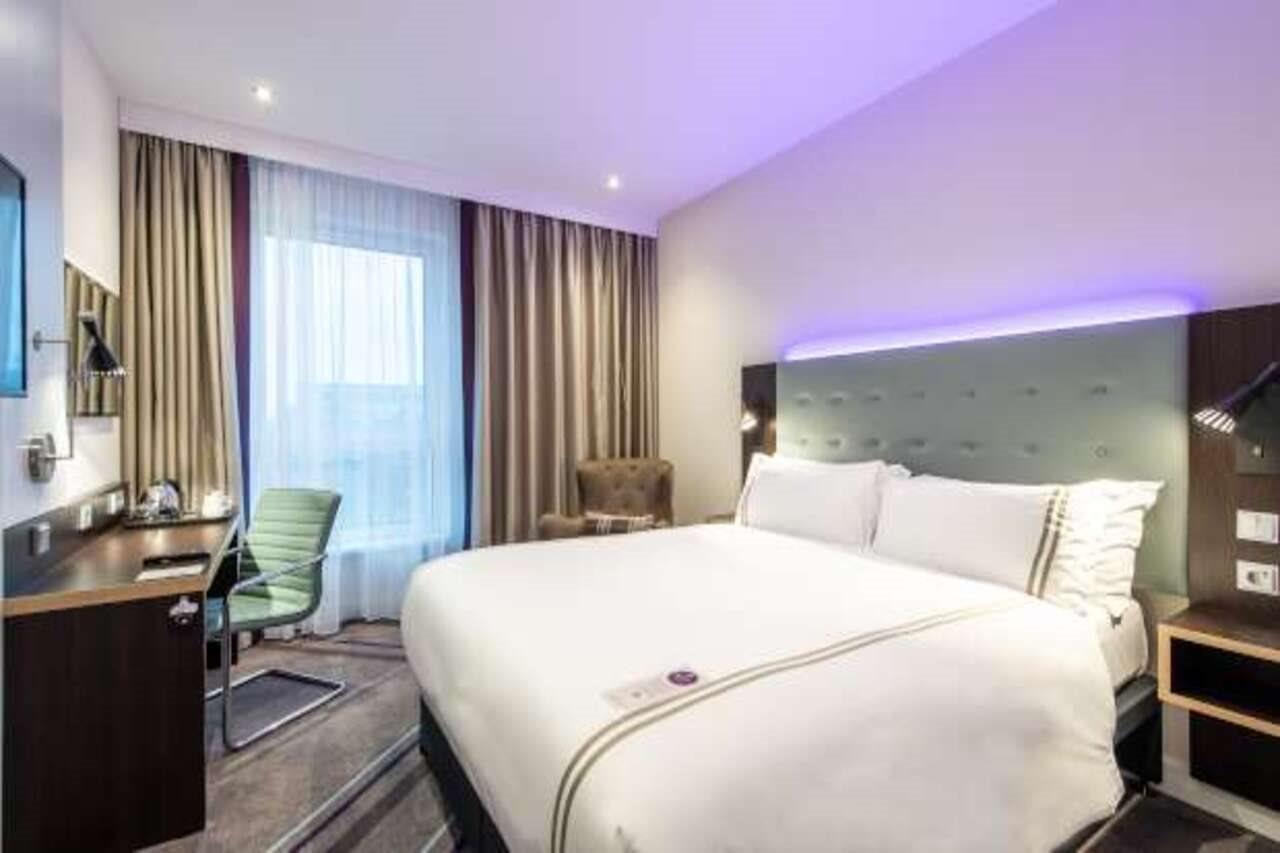 Premier Inn Essen City Centre Exteriör bild